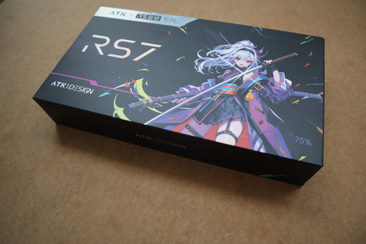 ATK RS7 RAINBOW SIYAH 0071 OUTLET
