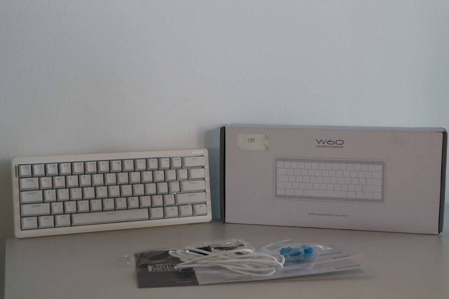 Wraith W60 Klavye (Manyetik Switch / HE) Beyaz OUTLET 0182